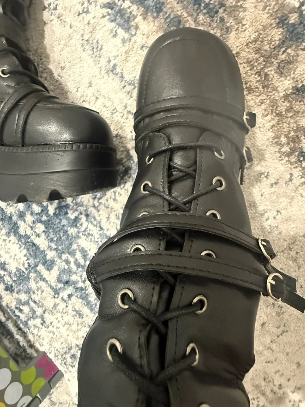 N/A edgy black